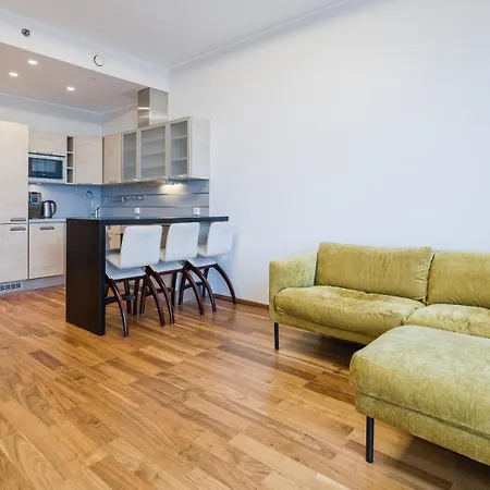 Revalia Tornimaee Amazing Views Premium