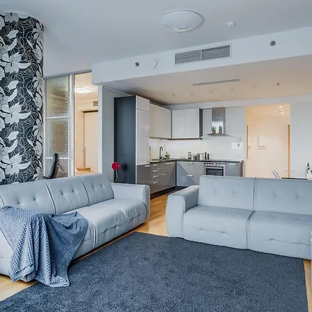 Revalia Tornimaee Amazing Views Premium Apartment *