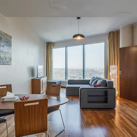 Revalia Tornimaee Amazing Views Premium