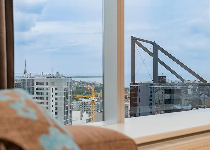 Revalia Tornimaee Amazing Views Premium * タリン