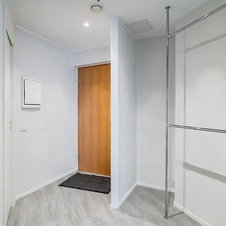 Revalia Tornimaee Amazing Views Premium